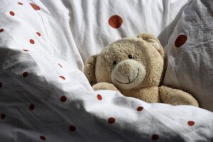 Bamse på børnesengetøj med prikker