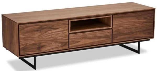 Rungsted TV bord 160 cm i valnød og med sortlakeret metalstel.