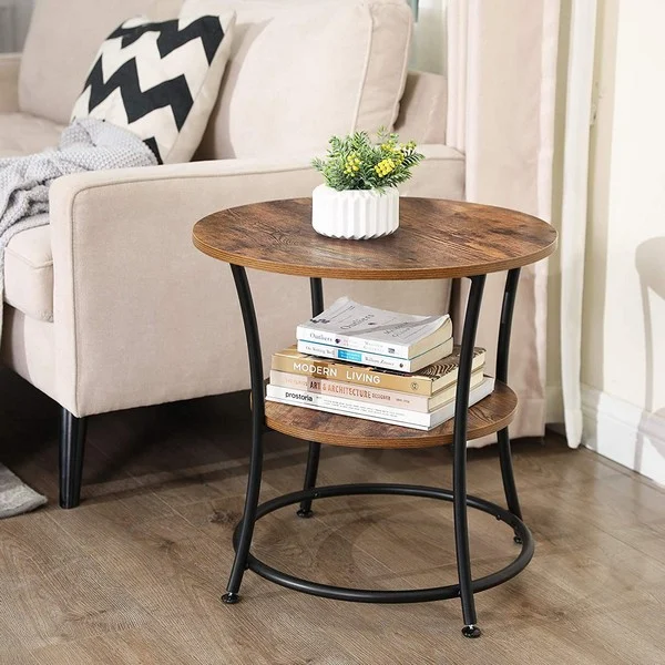 Sidebord i industrielt design - rundt med hylde - rustik brun